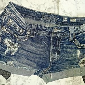 Size 30 Miss Me shorts